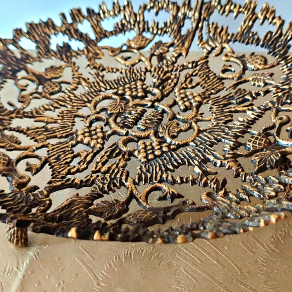 Vintage Modernist Solid Brass Footed Tray Plate Made in Israel - Picture 5 of 9